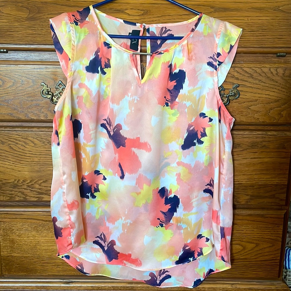 BCX lightweight floral top size Large